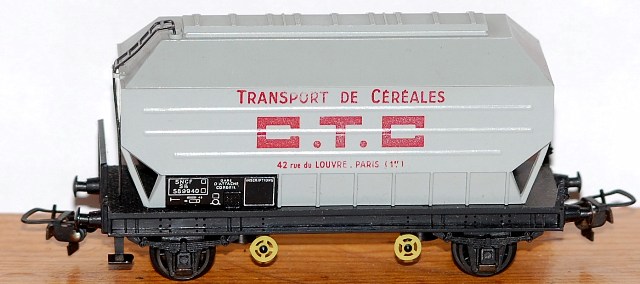 File:Wagon Italien pour le transport des équipages et des automobiles.jpg - Wiki
